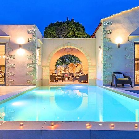 Villa Vardis Heated Pool Vryses Eksteriør billede