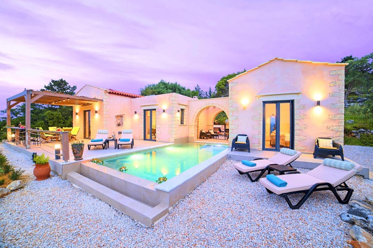Villa Vardis Heated Pool Vryses Eksteriør billede